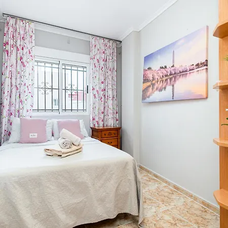 La Loma 2br Penthouse *